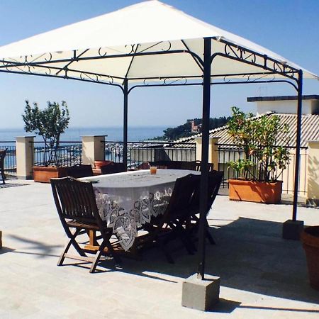 Riviera Mare Apartment Varazze Exterior photo