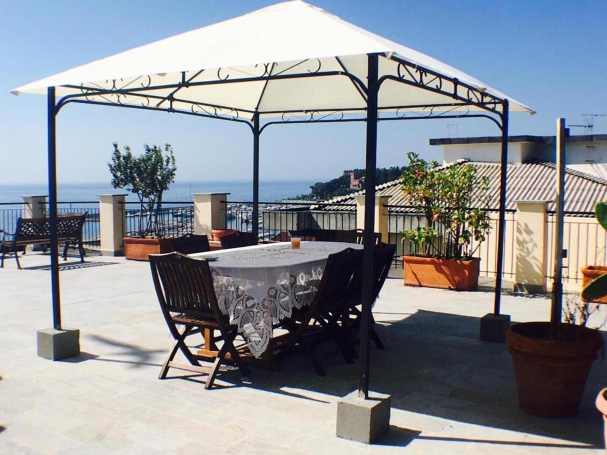 Riviera Mare Apartment Varazze Exterior photo